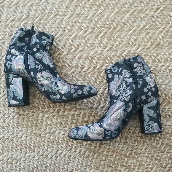 Kenneth Cole Floral Ankle Booties - Picture 3 of 6